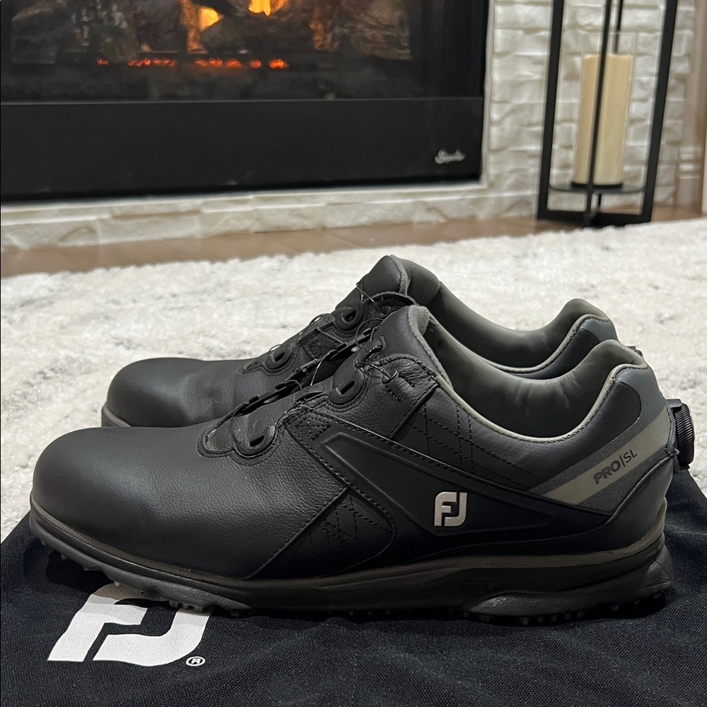 FootJoy Pro SL spikeless Black Men's Golf Shoes - Picture 4 of 9